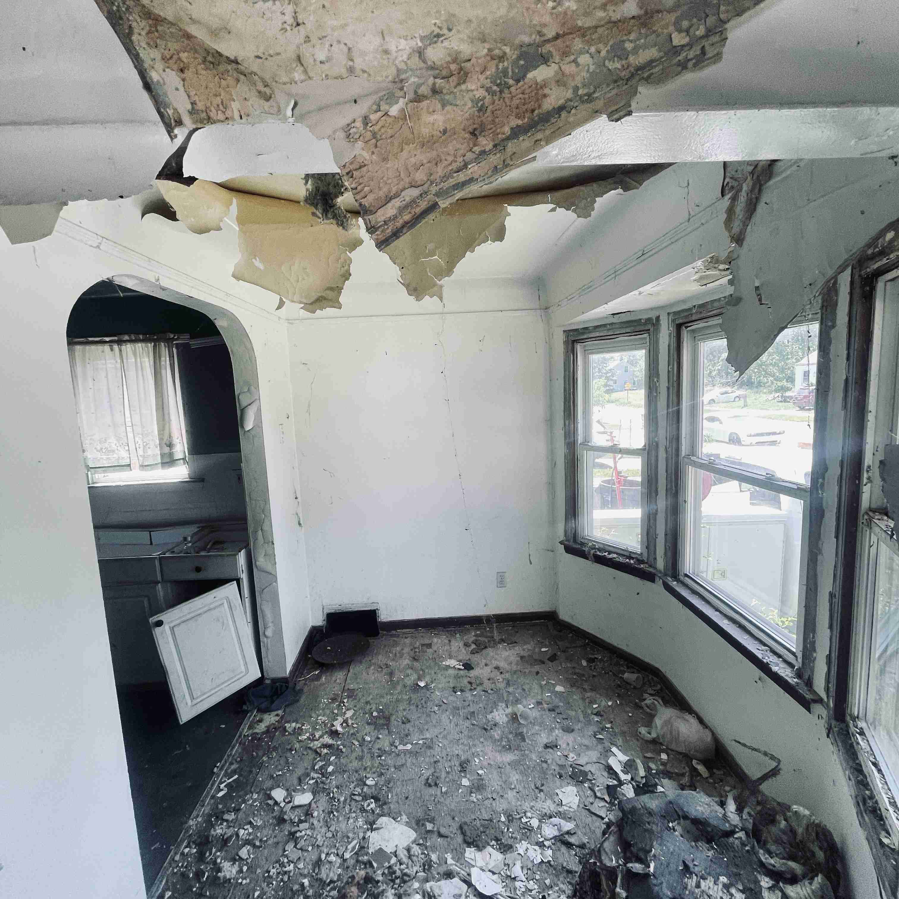 11706 Auburn (24).jpg